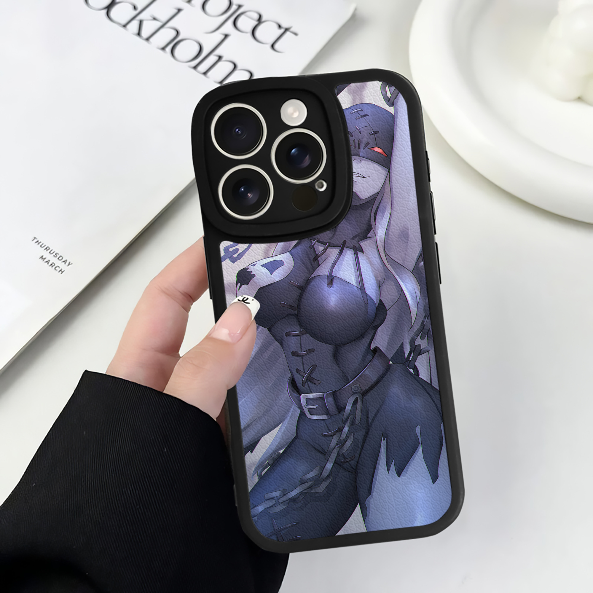 （画像用） Digimon デジタルモンスター/デジモン 【iPhone 16シリーズ対応】シリコンスマホケース（レザー調） 材質：シリコン